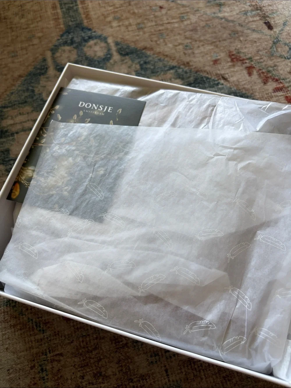 Donsje new box